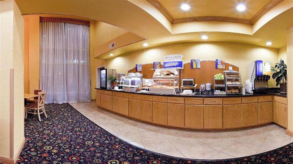Holiday Inn Express Hotel & Suites Louisville South-Hillview, An Ihg Hotel Exteriér fotografie