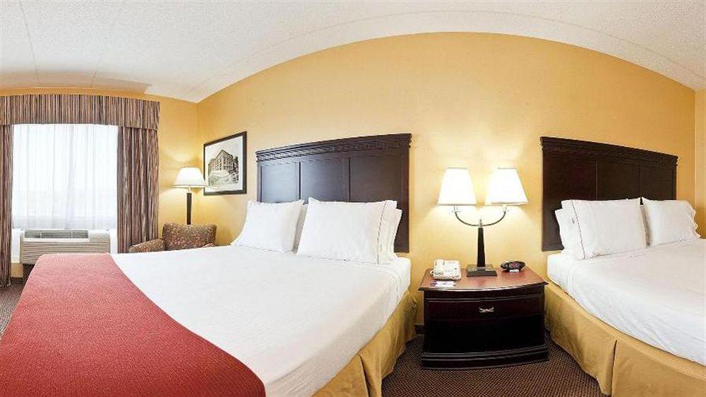 Holiday Inn Express Hotel & Suites Louisville South-Hillview, An Ihg Hotel Exteriér fotografie