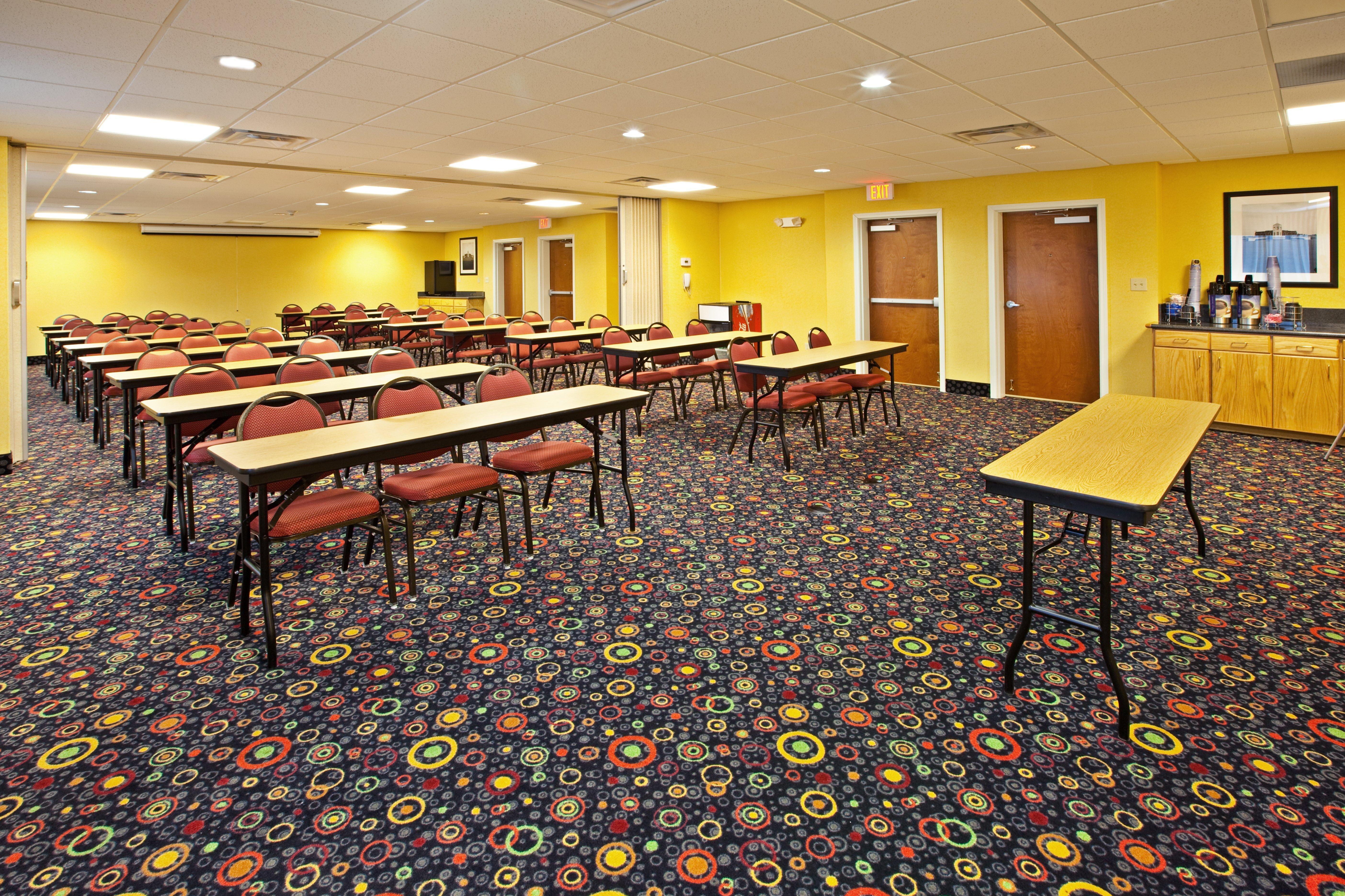 Holiday Inn Express Hotel & Suites Louisville South-Hillview, An Ihg Hotel Exteriér fotografie